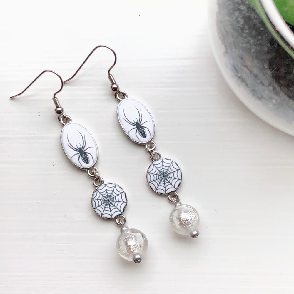NEW Unique Spider Web Spring Earrings Handmade New